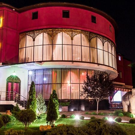 India Palace Hotel ハルキウ エクステリア 写真
