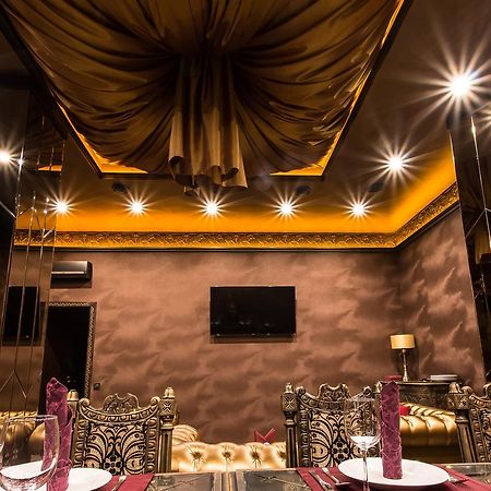 India Palace Hotel ハルキウ エクステリア 写真