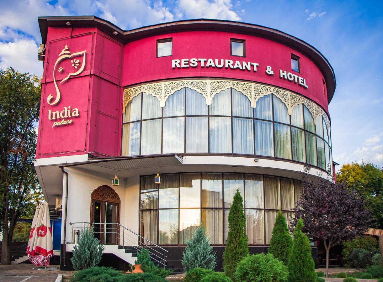 India Palace Hotel ハルキウ エクステリア 写真